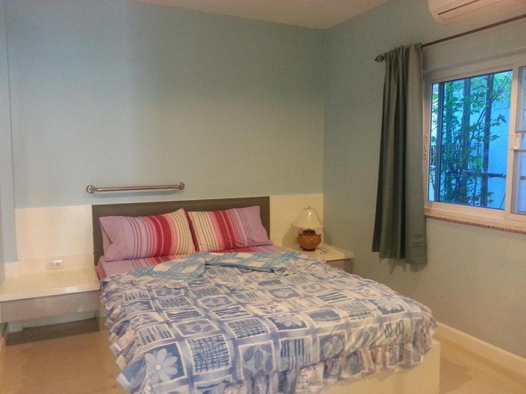 Yiasu Bed And Breakfast Pattaya Zimmer foto